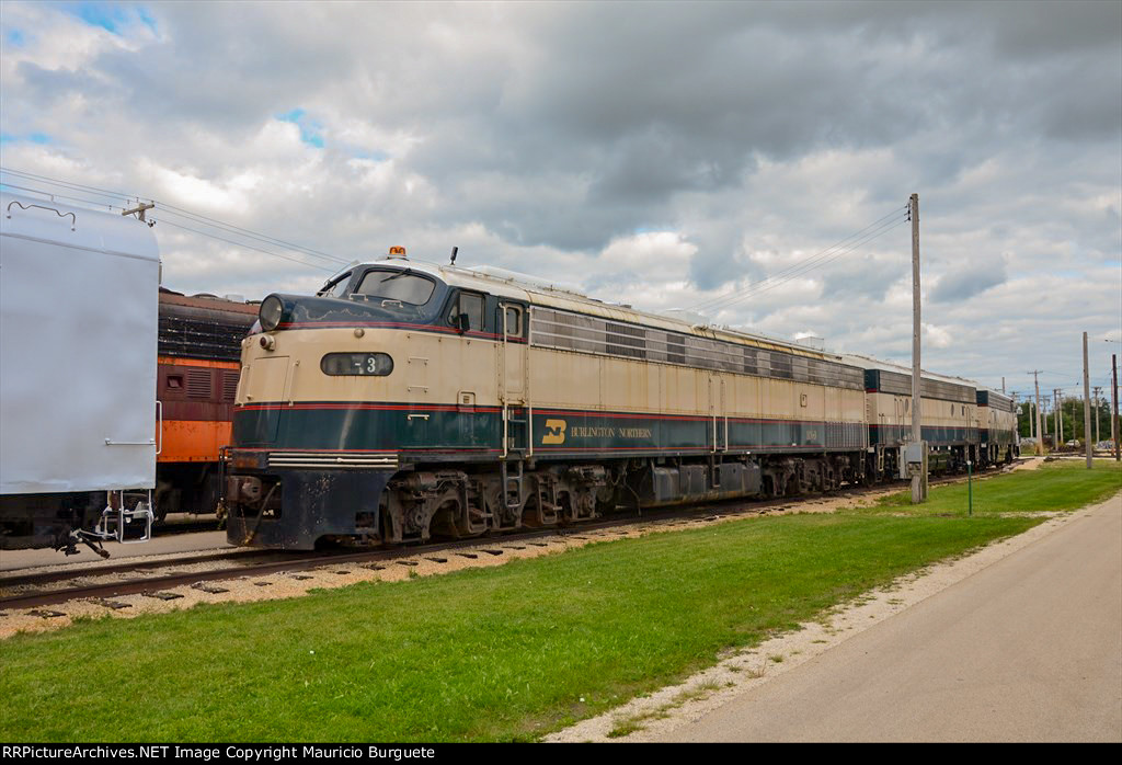 Burlington Northern F-9AM-B-A Diesel Locomotive